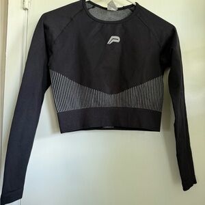 Pursue Fitness Long Sleeve Compression Crop Top, Size Medium
